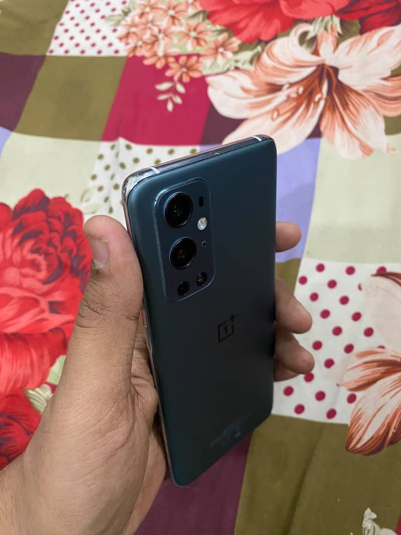 One Plus 9 Pro 5