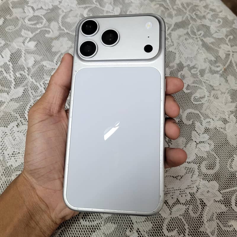 Apple iPhone 17 Pro Max Replic@ 0