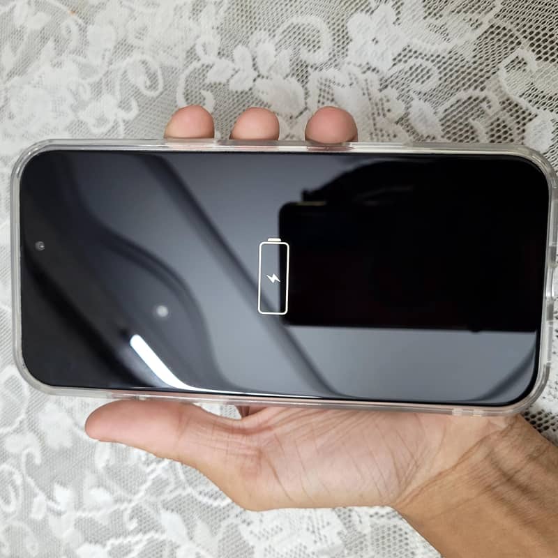 Apple iPhone 17 Pro Max Replic@ 7