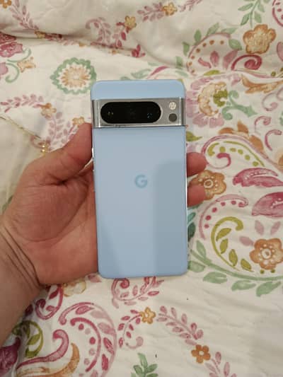 Google Pixel 8