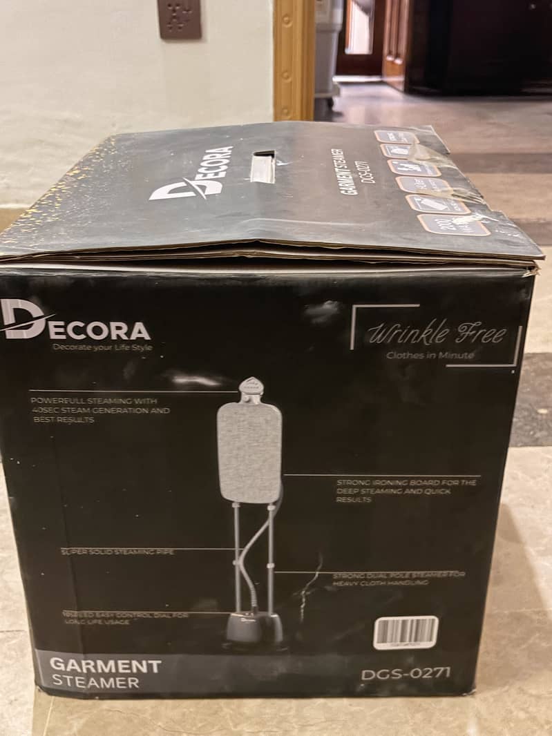 DeCora streamer 5