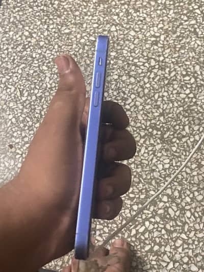 Apple iPhone XR
