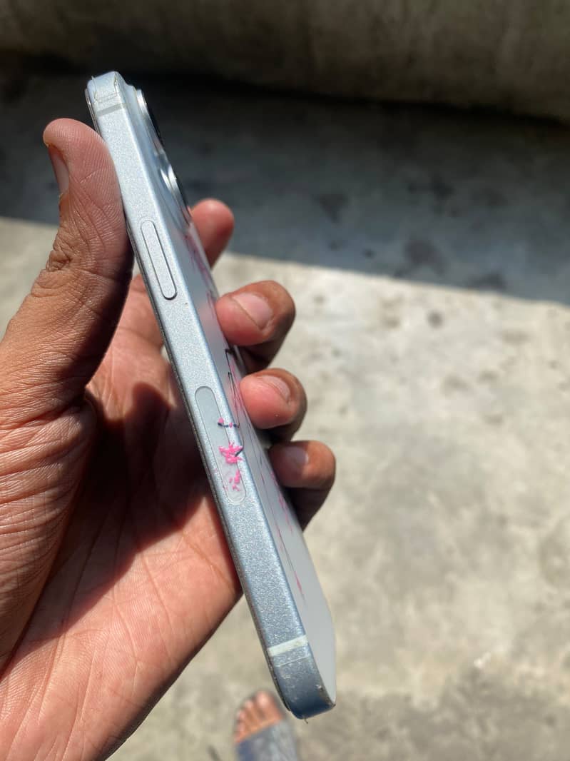 Apple iPhone 15 1