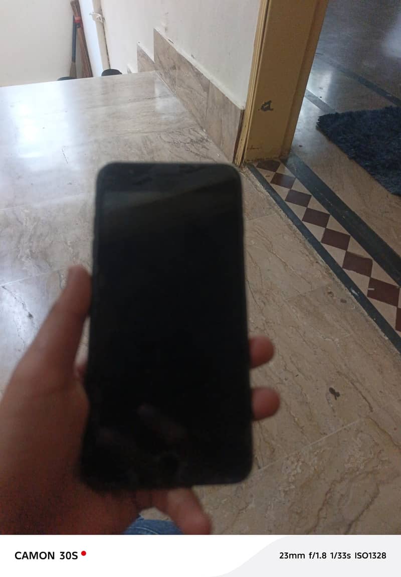 Apple iPhone 7 Plus 1