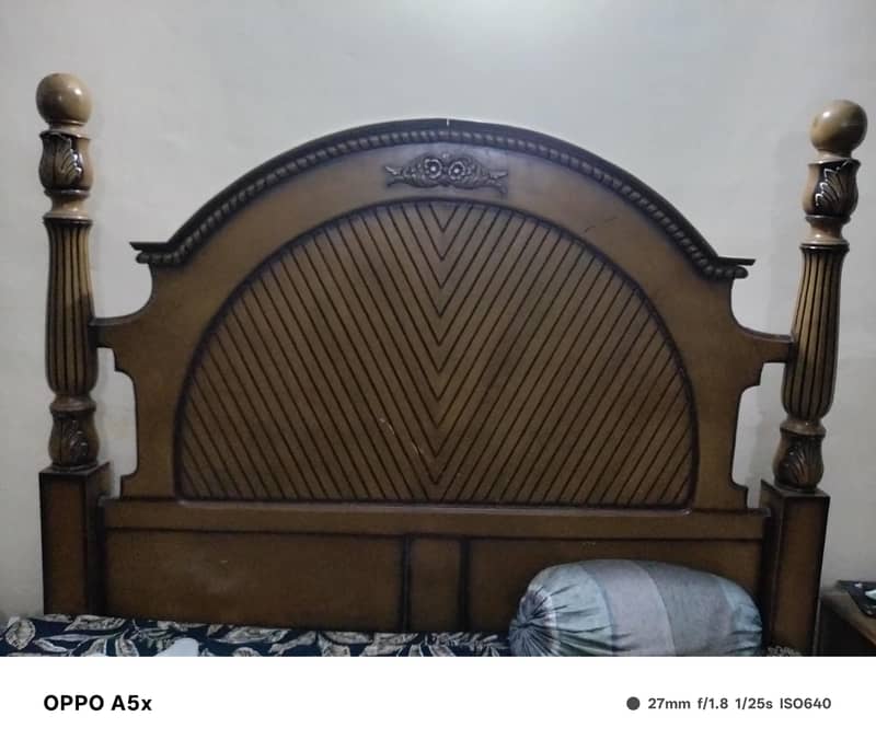 double bed set. 0