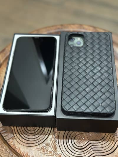 Apple iPhone 11 Pro Max 256 PTA