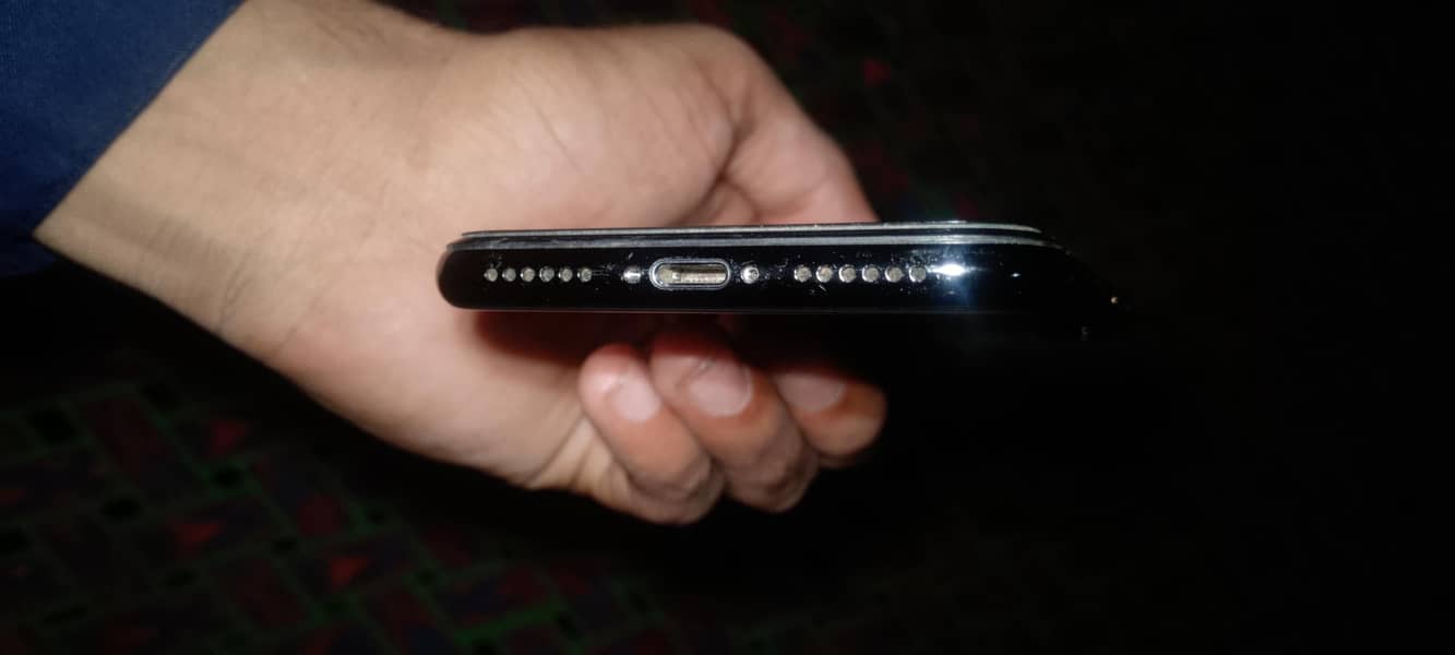 Apple iPhone X 2