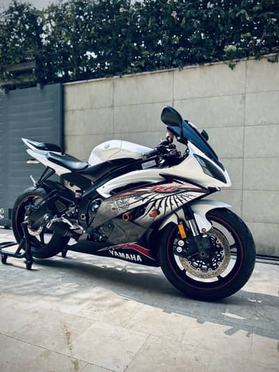 Yamaha YZF-R6 (2012 Model) | 100% Sealed Engine | Mint Condition | ISB