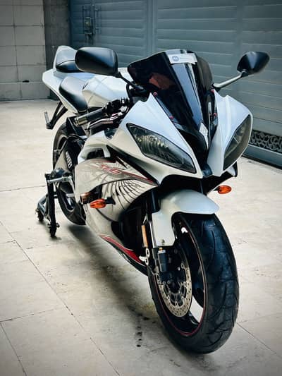 Yamaha YZF-R6 (2012 Model) | 100% Sealed Engine | Mint Condition | ISB