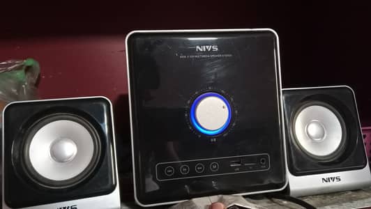 Nivas multimedia speqkers