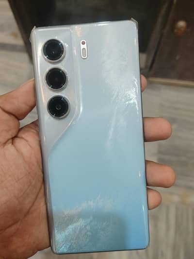 Tecno CAMON 40 Pro
