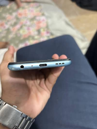 OPPO A76