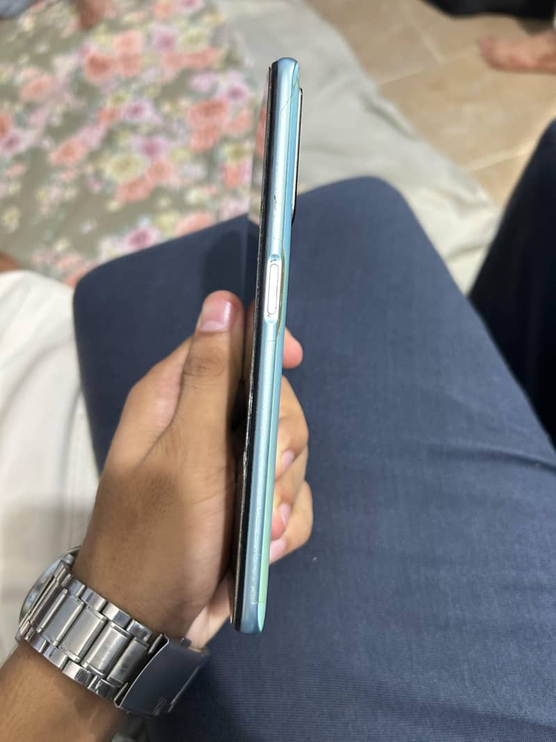 OPPO A76 2