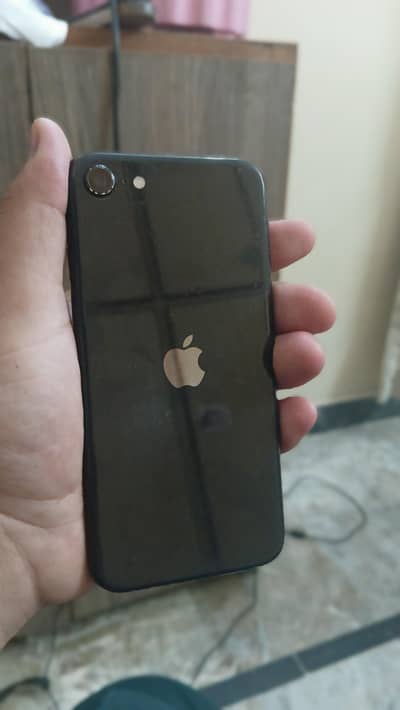 Apple iPhone SE