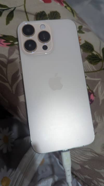 Apple iPhone 16 Pro Contact on WhatsApp 03127190610