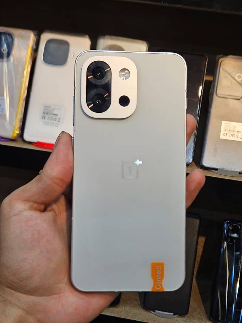 one plus 13s 0