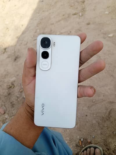 Vivo Y400
