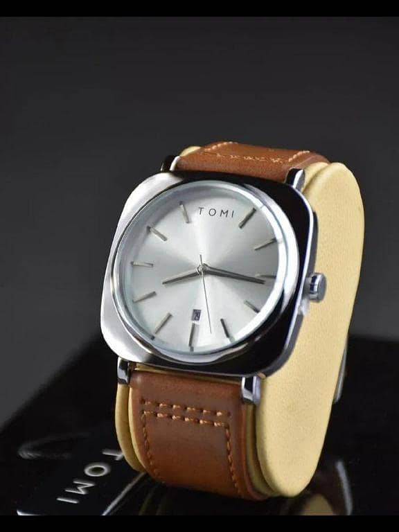 TOMI Watch for Men Leather Strap Quartz Watch Business Casual Style Multiple Colors