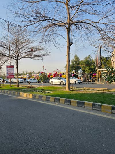 Execllent Investment Opportunity 1 Kanal Residential Plot for Sale Phase 6 D Block