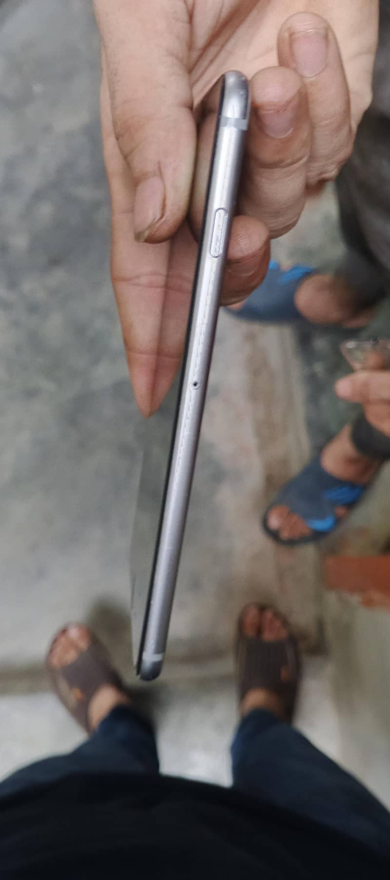 Apple iPhone 6 Plus 1