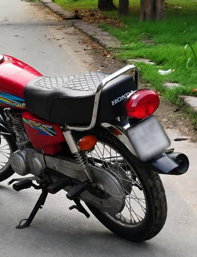 Honda CG125 for sale in Lahore