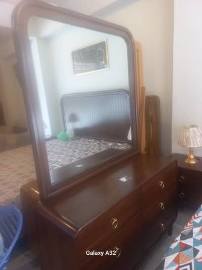 Shesham Wood Bed