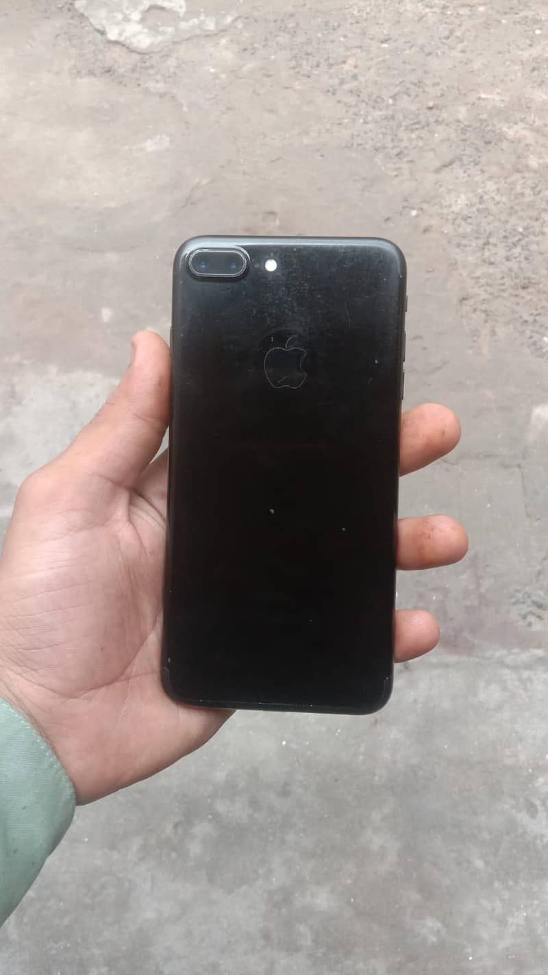 Apple iPhone 7 Plus 0