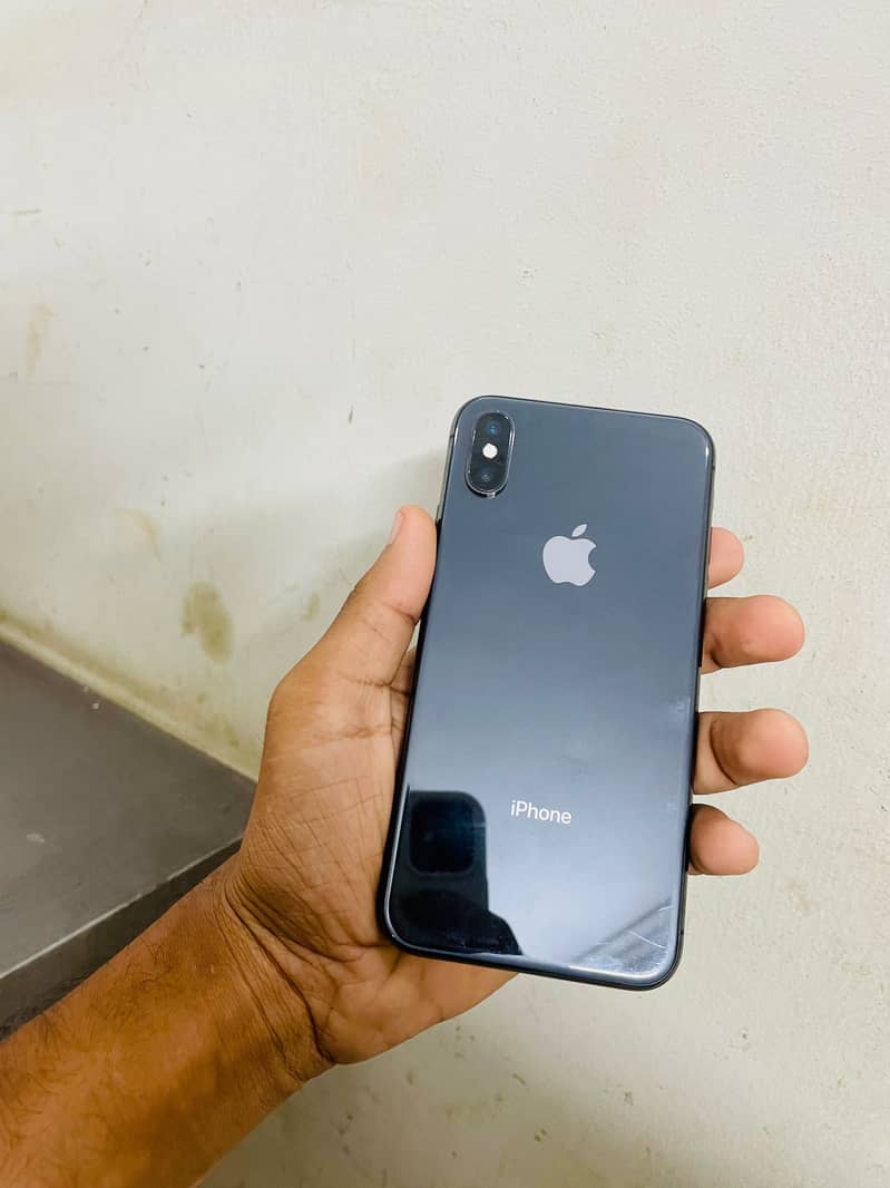 Apple iPhone X 1
