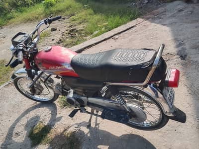 YAMAHA DHOOM 2010