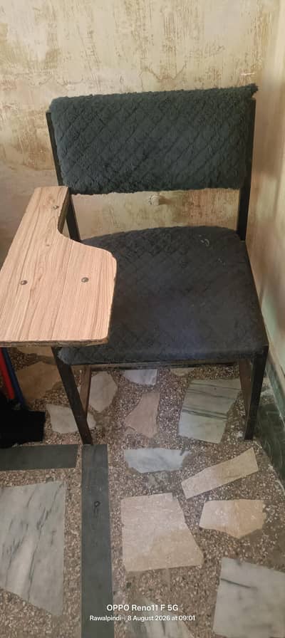 10 Iron chairs