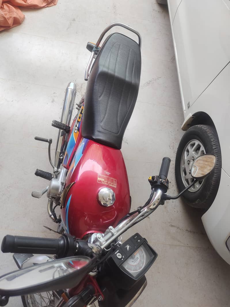 motorcycle 0