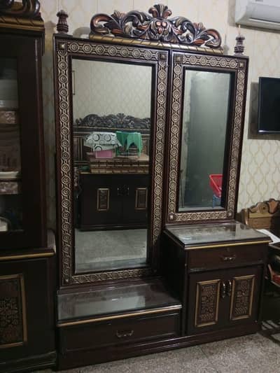 Furniture set