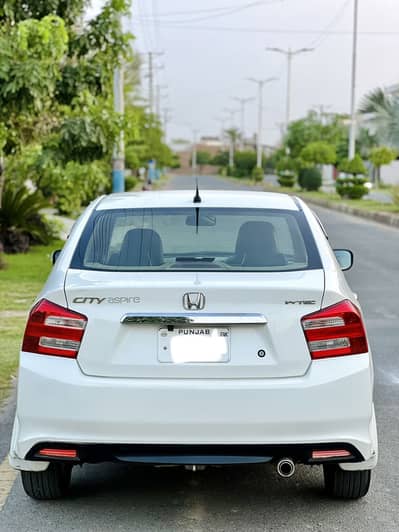 Honda City 2019 totally genuine in brand new condition