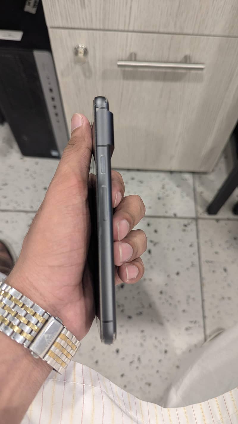 Google Pixel 8 2