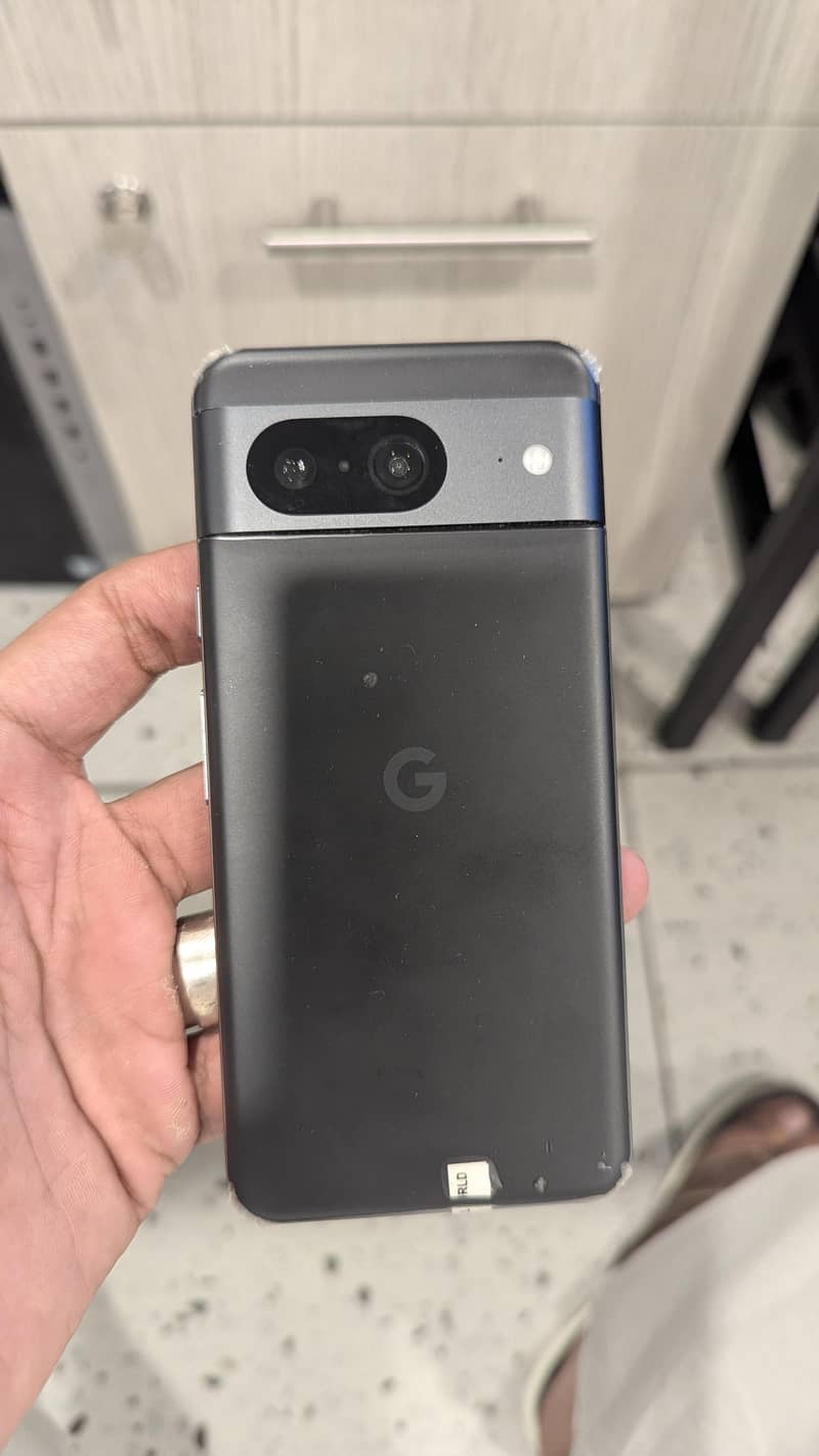 Google Pixel 8 3