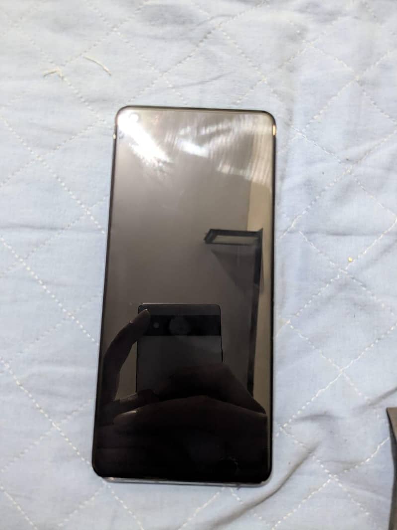 One Plus 9 Pro 3