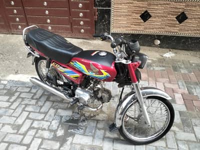Honda CD70 2021 model 03065161621 what's app yeah call. .