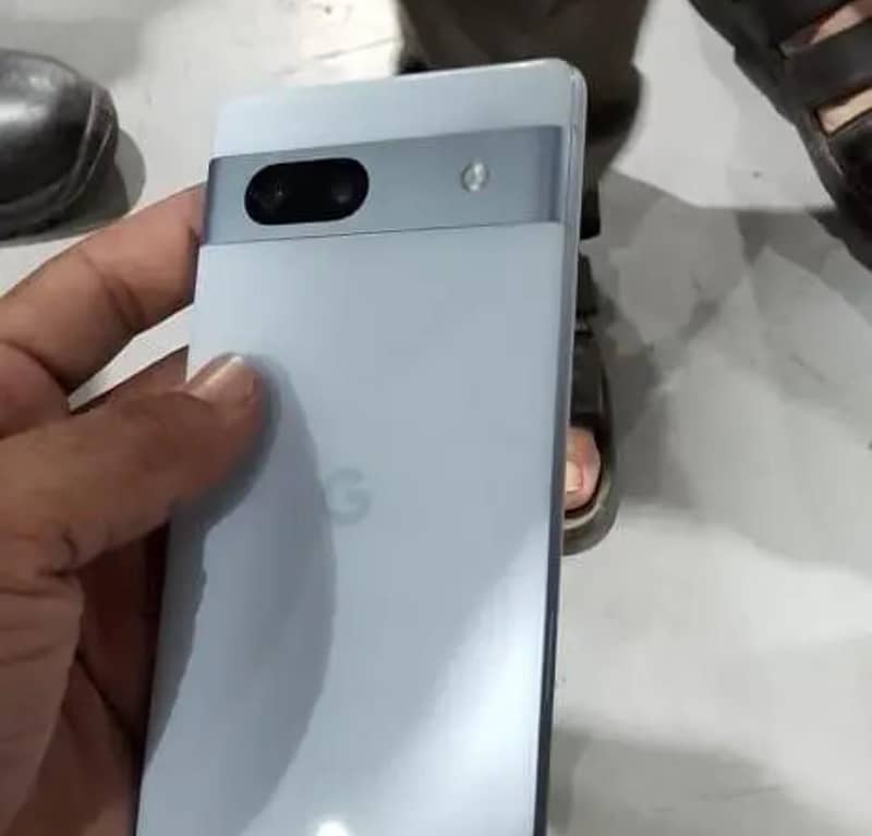 Google Pixel 7a 2