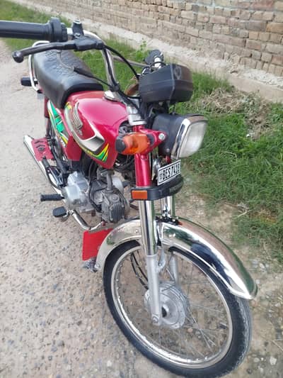 Honda cd 70 well mentaind location bhaun