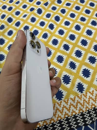 Apple iPhone 14 Pro