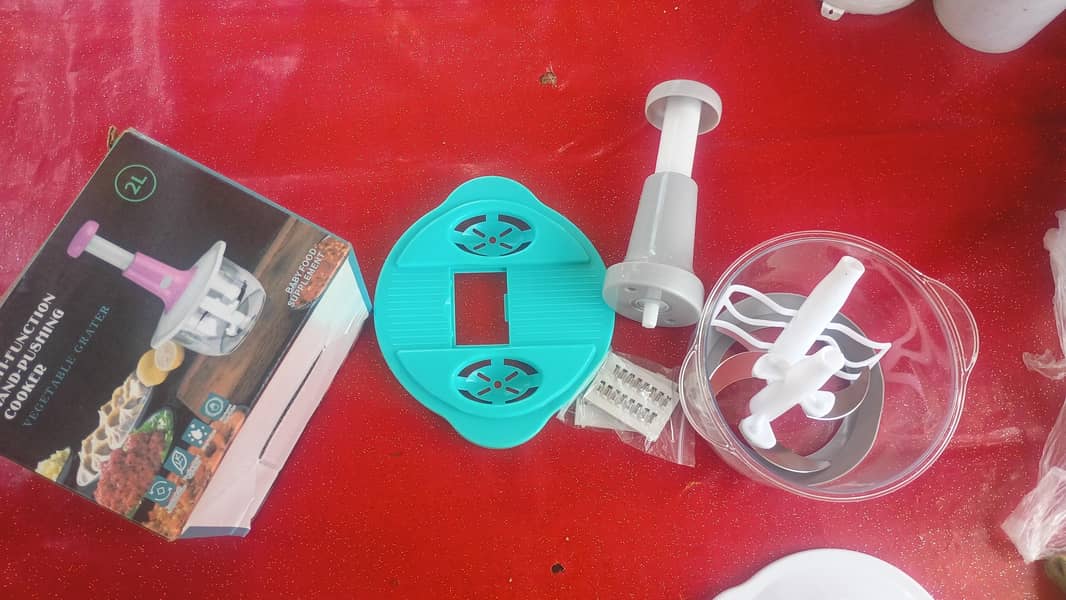 Multi function hand pushing cooker 4