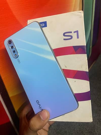 Vivo S1