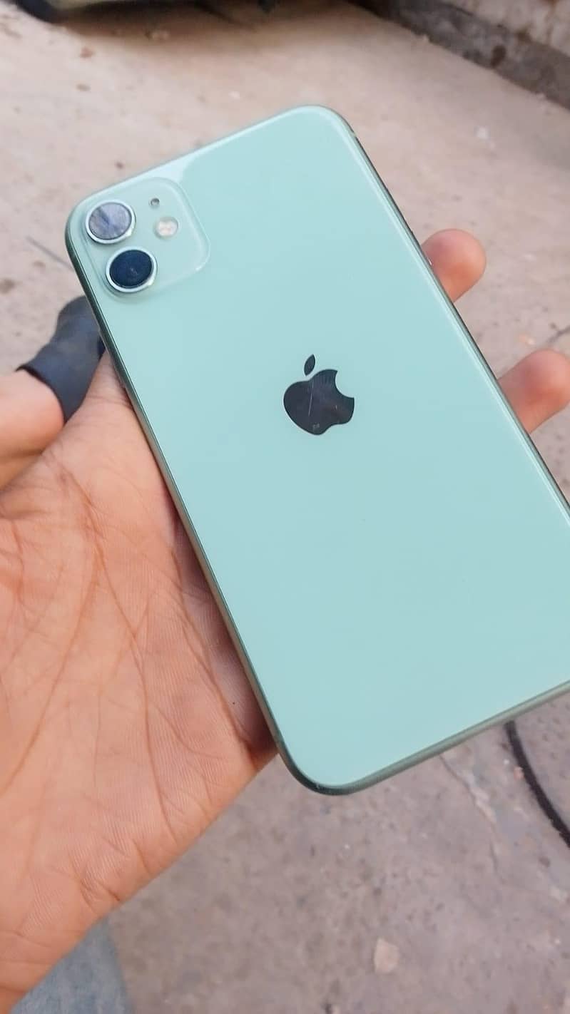 Apple iPhone 11 1
