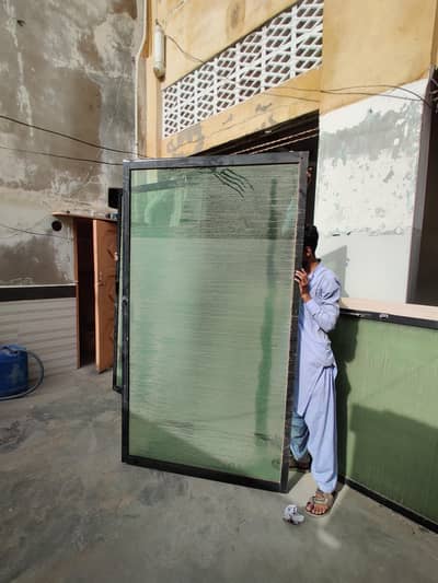 aluminum glass door