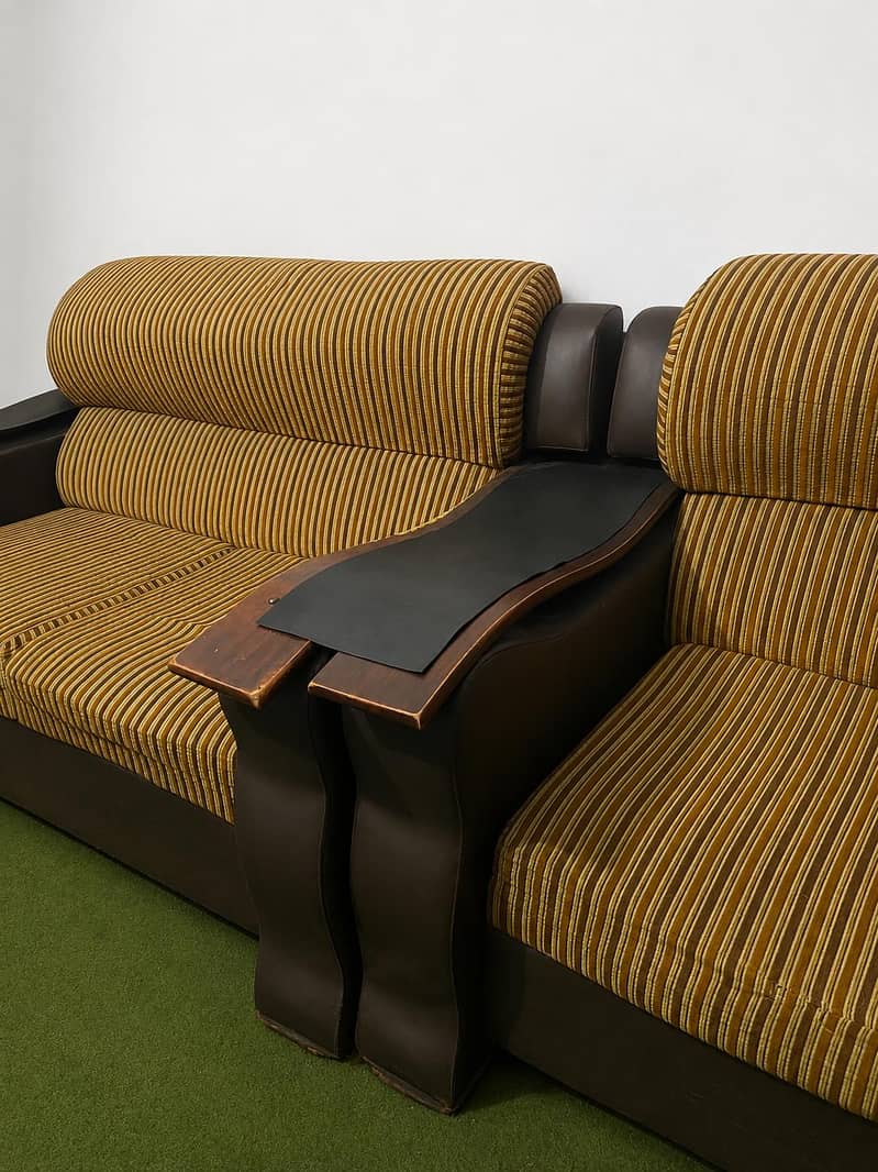 sofa set 1