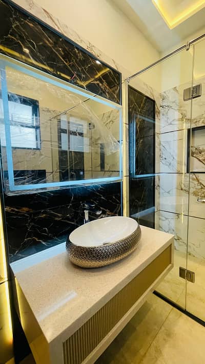 10 Marla Home For Sale