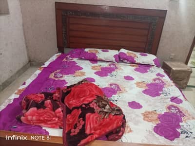 king size bed