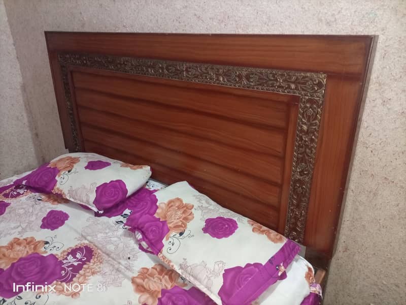 king size bed 1