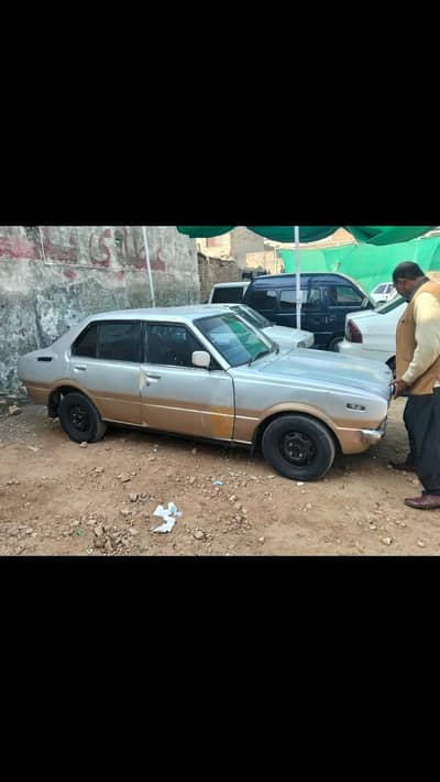 Toyota Corolla 1978 Karachi number Petrol