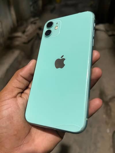 iphone 11 disply changed 256gb 33 last ha mare bilkul is sa km ma nh h